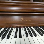 Steinway Console