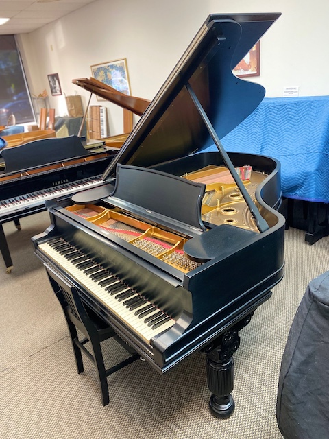 1906 Steinway A with ornate legs