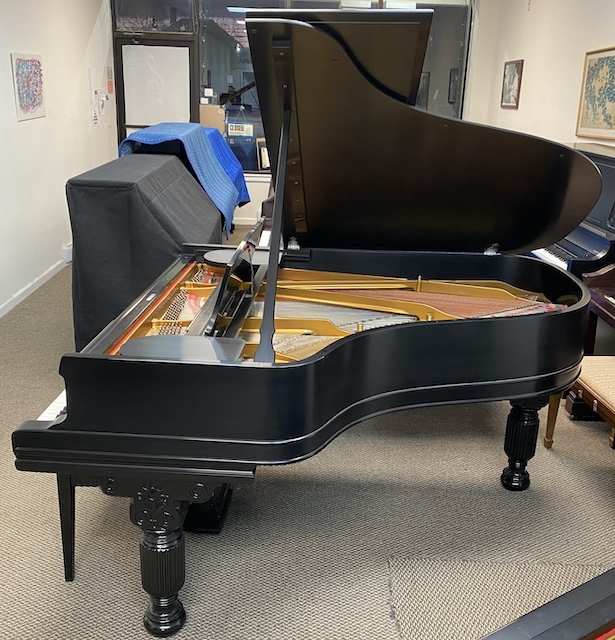 1906 Steinway A with ornate legs